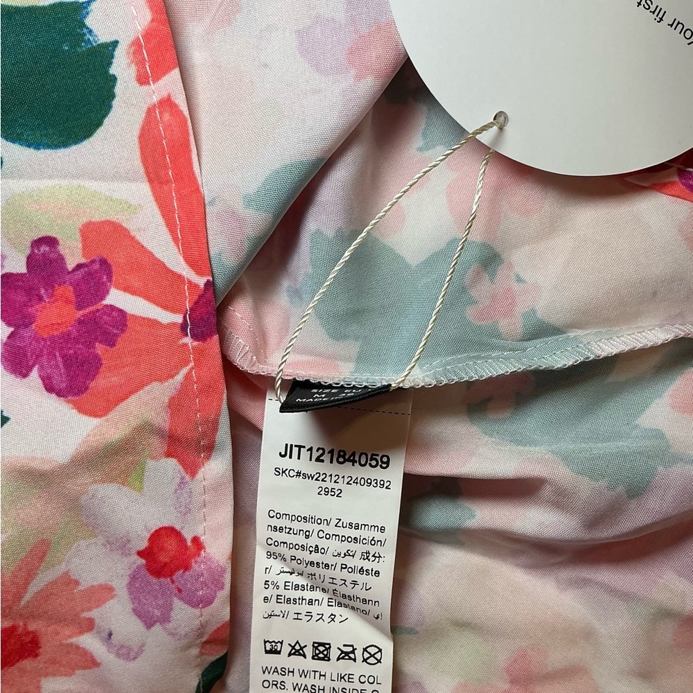 Floral Puff Sleeve Dress - Picture 5 of 5